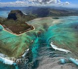 las-espectaculares-cataratas-submarinas-de-la-isla-de-mauricio3